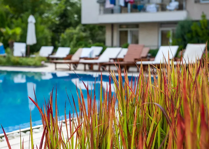 Dawn Park Complex Lägenhetshotell Slăntjev Brjag