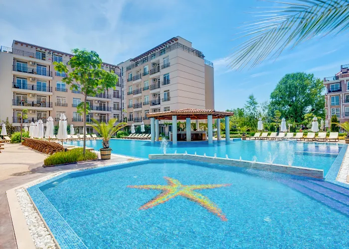 Dawn Park Complex 公寓式酒店 阳光海滩