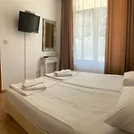 Lägenhetshotell Dawn Park Complex 3*