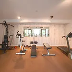 Lägenhetshotell Dawn Park Complex 3*