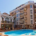 Lägenhetshotell Dawn Park Complex 3*