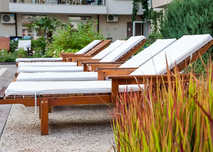 Dawn Park Complex Apartmanhotel 4*