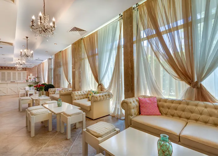 Dawn Park Complex Apartmanhotel Napospart