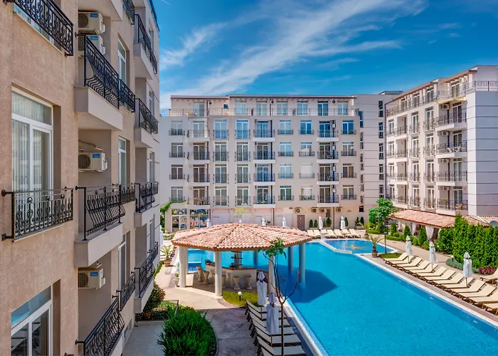 Dawn Park Complex Napospart