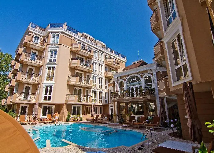 Dawn Park Complex 4* Napospart